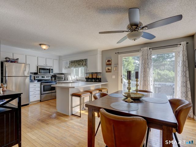 40 Sand Hill Road, Bristol, CT 06010
