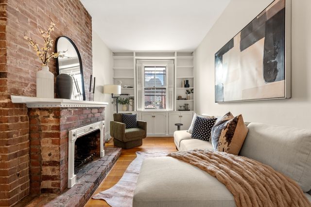 167 Beacon St 12, Boston, MA 02116