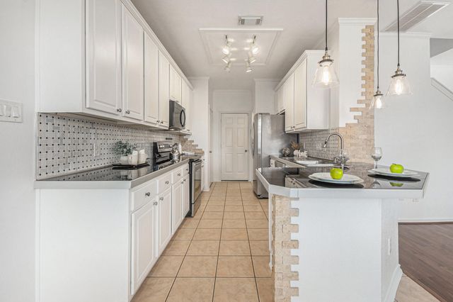 11823 Keystone Spring Way, Houston, TX 77089