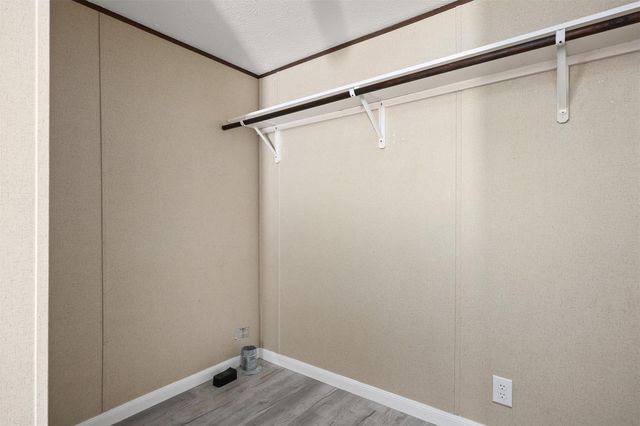 4005 Colorado Avenue, Dickinson, TX 77539