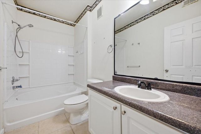 4802 51ST STREET W 903, Bradenton, FL 34210