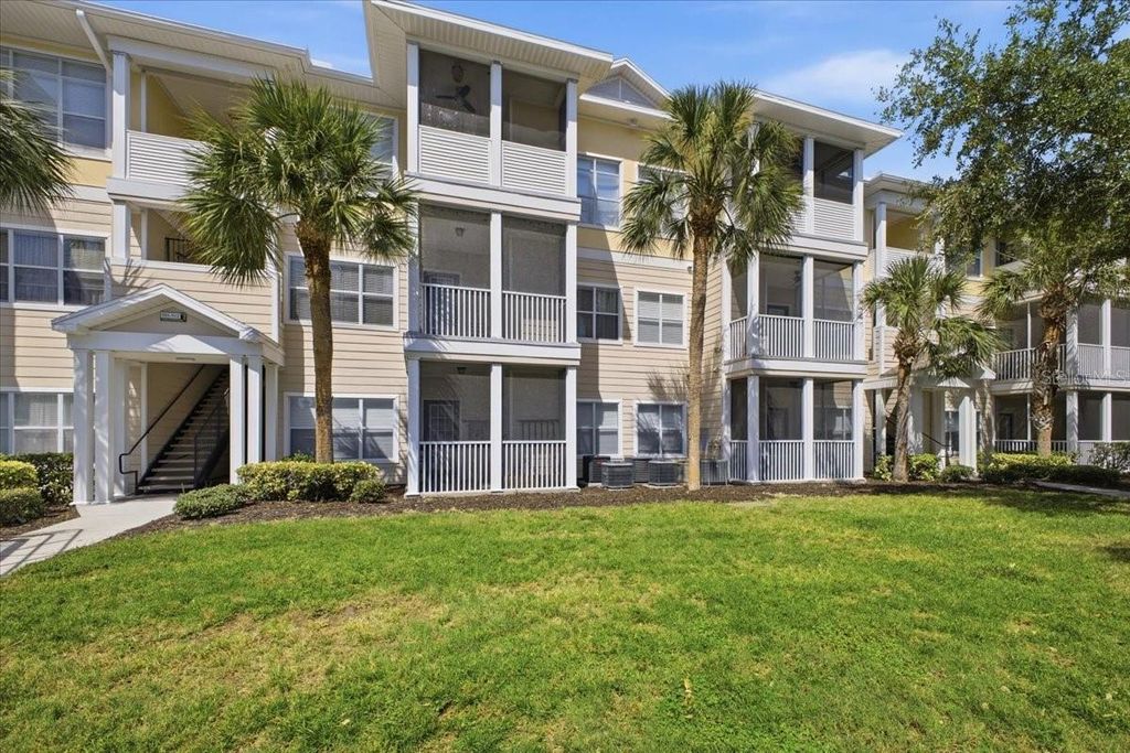 4802 51ST STREET W 903, Bradenton, FL 34210