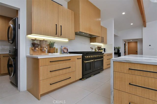 5531 Hermitage, Valley Village, CA 91607