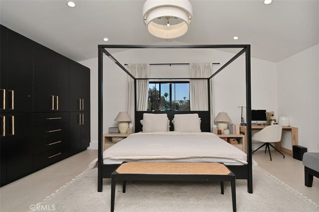 5531 Hermitage, Valley Village, CA 91607
