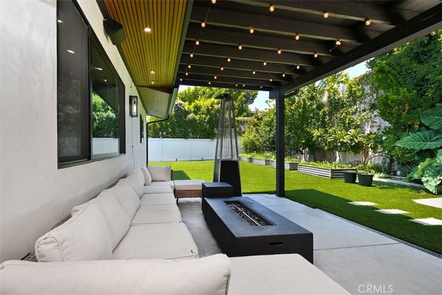 5531 Hermitage, Valley Village, CA 91607