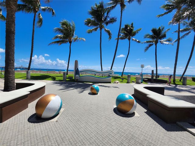 501 SE 8th St 103, Deerfield Beach, FL 33441