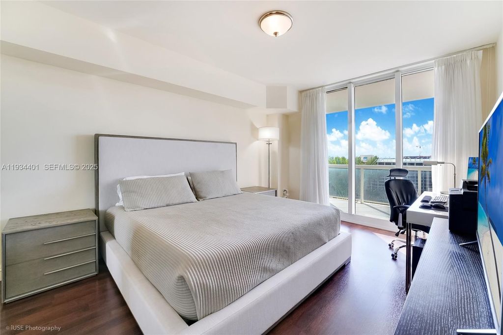 Image 11 of property listing at 9559 Collins Ave S5-F, Surfside, FL 33154