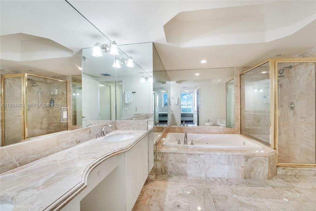 Image 13 of property listing at 9559 Collins Ave S5-F, Surfside, FL 33154