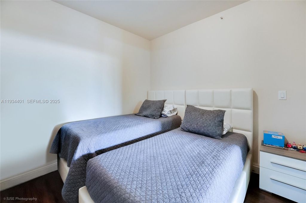 Image 18 of property listing at 9559 Collins Ave S5-F, Surfside, FL 33154