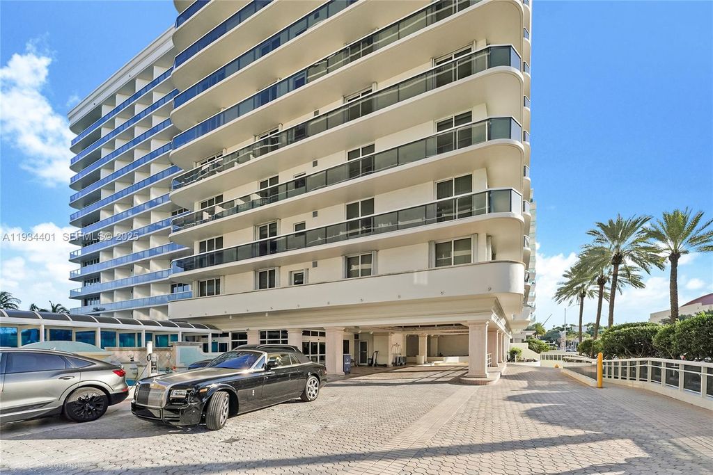 Image 20 of property listing at 9559 Collins Ave S5-F, Surfside, FL 33154