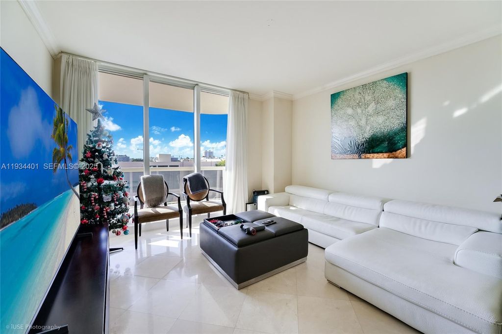 Image 8 of property listing at 9559 Collins Ave S5-F, Surfside, FL 33154