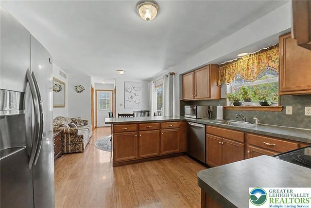 546 Patten Circle, Penn Forest Twp, PA 18210