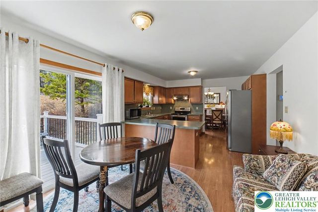 546 Patten Circle, Penn Forest Twp, PA 18210