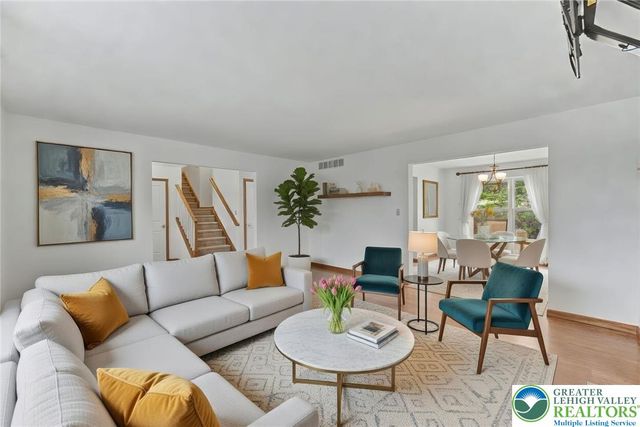 546 Patten Circle, Penn Forest Twp, PA 18210