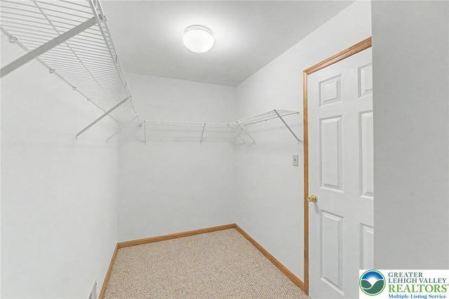 546 Patten Circle, Penn Forest Twp, PA 18210