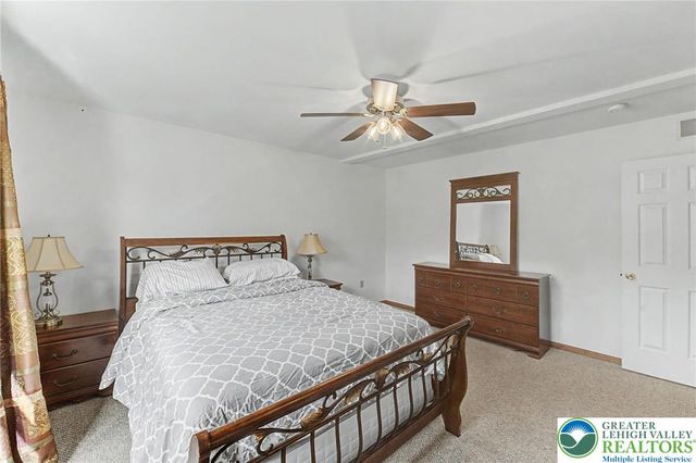 546 Patten Circle, Penn Forest Twp, PA 18210