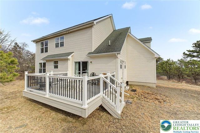 546 Patten Circle, Penn Forest Twp, PA 18210