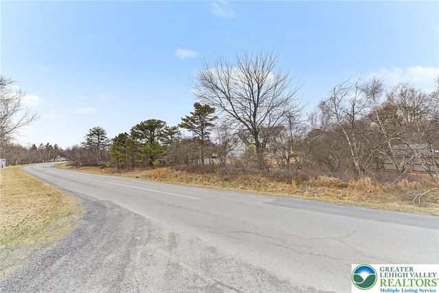 546 Patten Circle, Penn Forest Twp, PA 18210