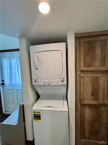 620 Sand Dollar Drive, Port Isabel, TX 78578