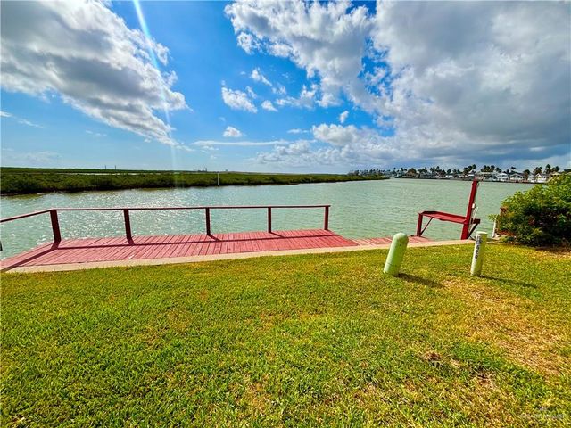 620 Sand Dollar Drive, Port Isabel, TX 78578