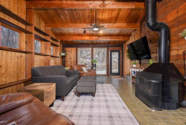 31031 E Jewett Drive, Fergus Falls, MN 56537