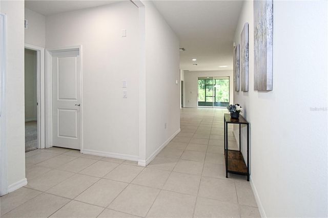 1052 MANZANAR PLACE, Wesley Chapel, FL 33543