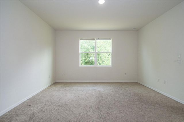 1052 MANZANAR PLACE, Wesley Chapel, FL 33543