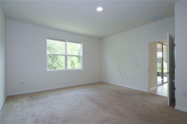 1052 MANZANAR PLACE, Wesley Chapel, FL 33543