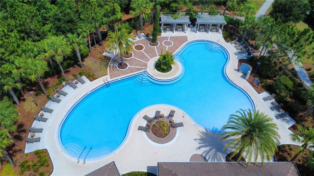 1052 MANZANAR PLACE, Wesley Chapel, FL 33543