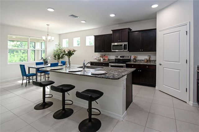 1052 MANZANAR PLACE, Wesley Chapel, FL 33543