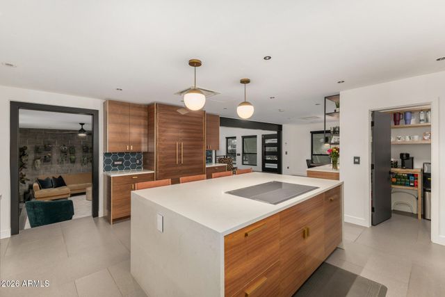 13613 E Shannon Street, Gilbert, AZ 85295