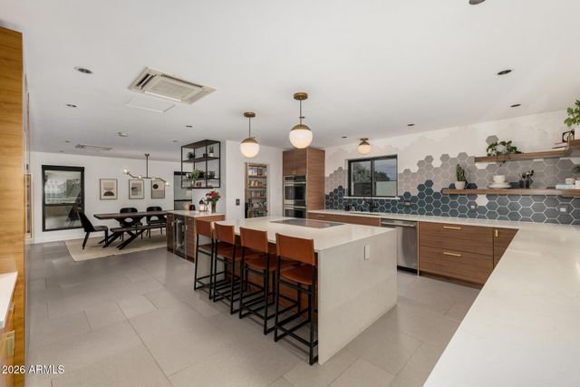 13613 E Shannon Street, Gilbert, AZ 85295