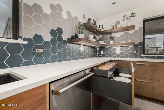 13613 E Shannon Street, Gilbert, AZ 85295