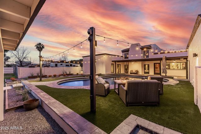 13613 E Shannon Street, Gilbert, AZ 85295