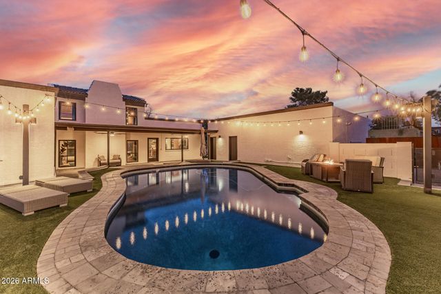 13613 E Shannon Street, Gilbert, AZ 85295