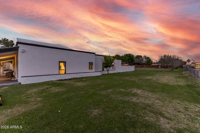 13613 E Shannon Street, Gilbert, AZ 85295