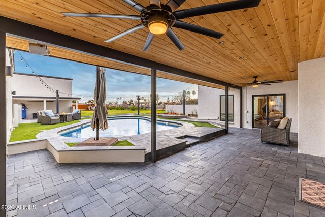 13613 E Shannon Street, Gilbert, AZ 85295