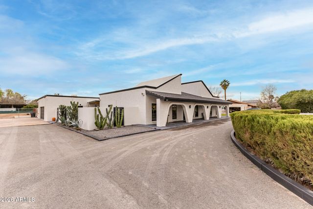 13613 E Shannon Street, Gilbert, AZ 85295