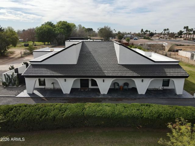 13613 E Shannon Street, Gilbert, AZ 85295