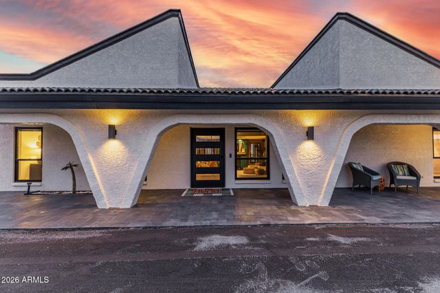 13613 E Shannon Street, Gilbert, AZ 85295