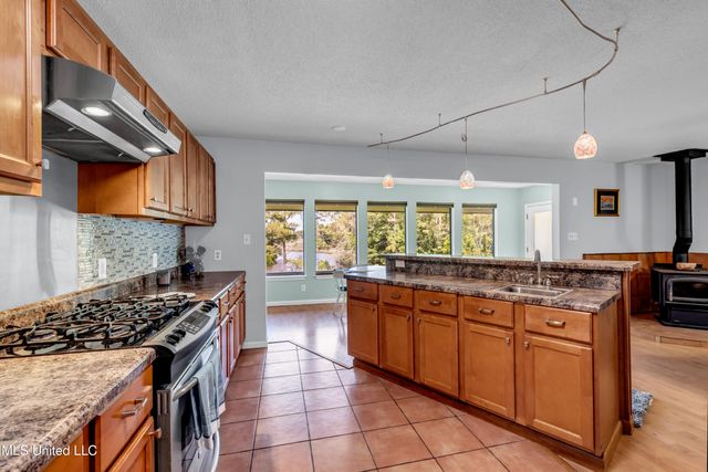 2529 Windward Drive, Gautier, MS 39553
