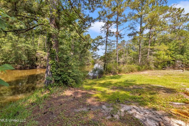 2529 Windward Drive, Gautier, MS 39553