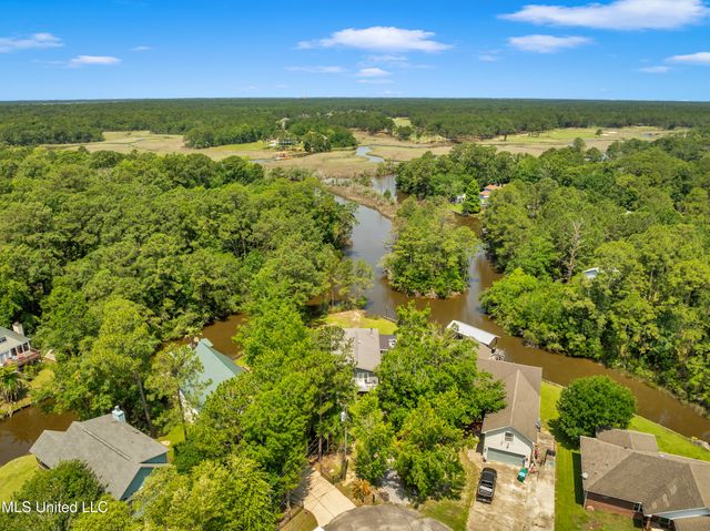 2529 Windward Drive, Gautier, MS 39553