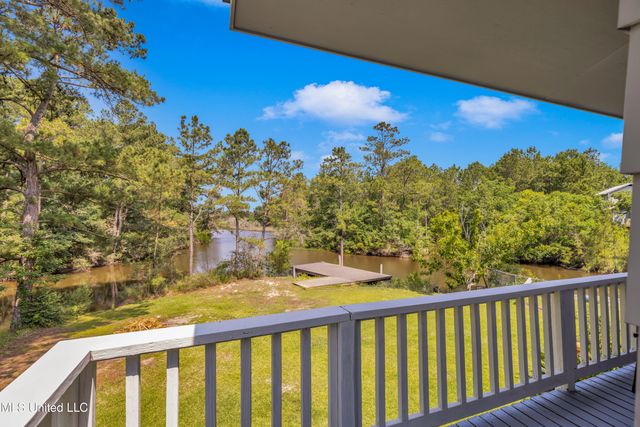 2529 Windward Drive, Gautier, MS 39553