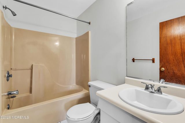 1131 Carolina Street, Lakewood, NJ 08701