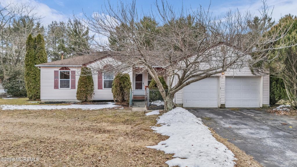 1131 Carolina Street, Lakewood, NJ 08701