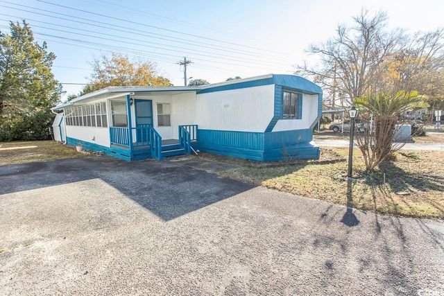 3 Burr Circle, Murrells Inlet, SC 29576