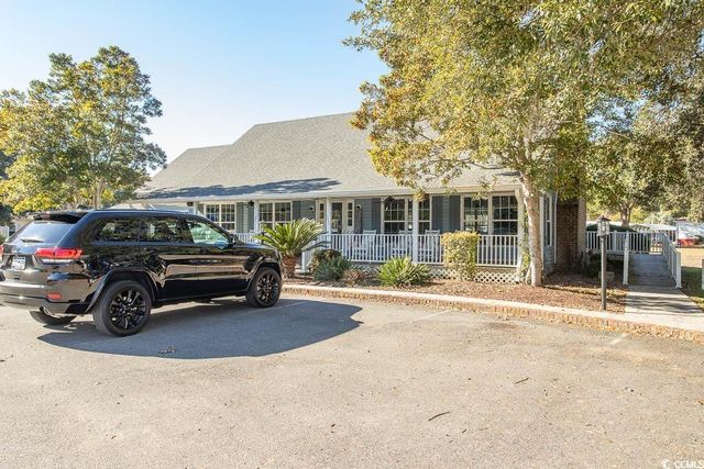 3 Burr Circle, Murrells Inlet, SC 29576