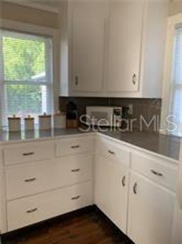 19 A N THORNTON AVENUE W, Orlando, FL 32801