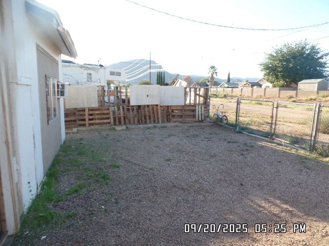 2195 E Suffock Avenue, Kingman, AZ 86409